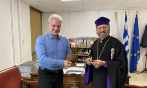 Συνάντηση του Δημάρχου Ηρακλείου Αλέξη Καλοκαιρινού με τον Πατριάρχη Κωνσταντινουπόλεως των Αρμενίων Σαχάκ Μασαλιάν

