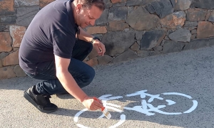Νέα διαγράμμιση και σήμανση στον ποδηλατόδρομο της Παραλιακής με πρωτοβουλία της Αντιδημαρχίας Αθλητισμού του Δήμου Ηρακλείου