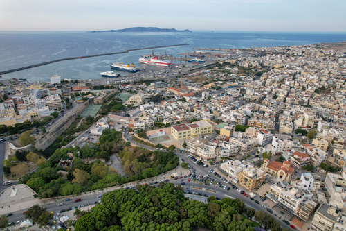 Η δημιουργία υπόγειου σταθμού αυτοκινήτων στην Λ. Δημοκρατίας προτεραιότητα για το Δήμο Ηρακλείου

